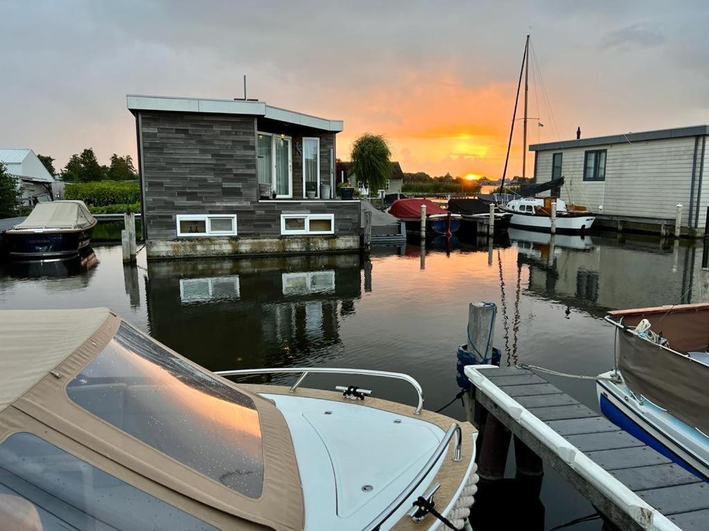 Quiet Waterloft Near Amsterdam And Schiphol Ws17 Hotel อัลส์เมียร์ ภายนอก รูปภาพ